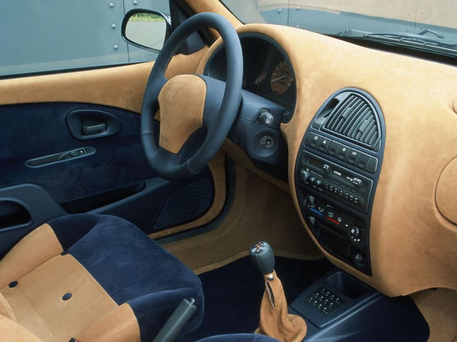 Citroen Saxo VTS New Morning 1998 года  (фото 2 из 4)